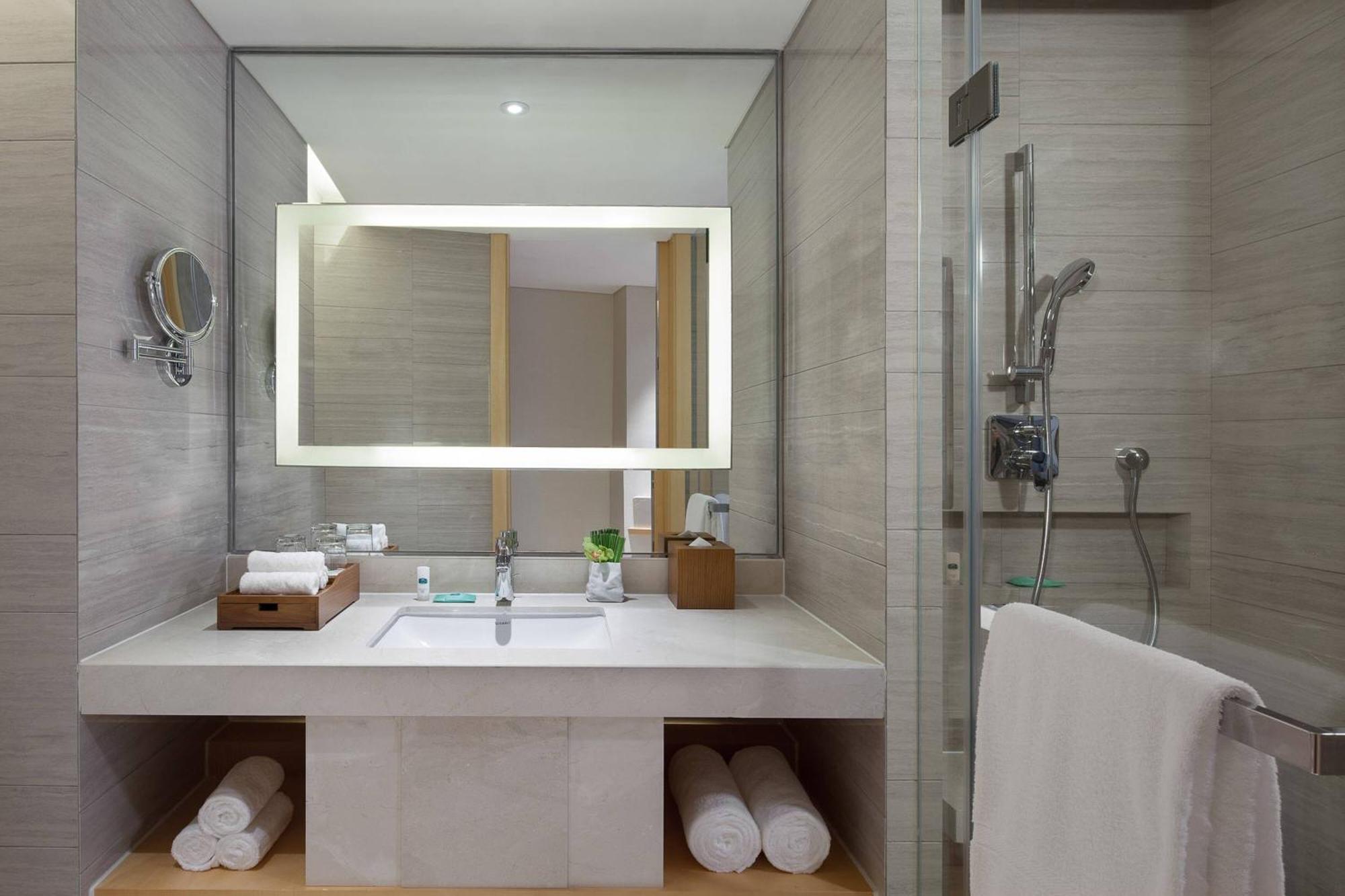 Courtyard By Marriott Hangzhou Qianjiang Exterior photo